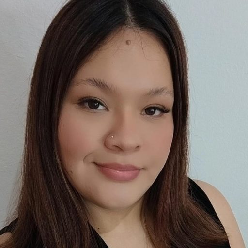 Adriana Andrea  thumbnail